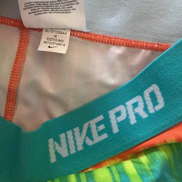 Nike Pro Shorts - Picture 4 of 4